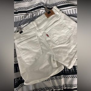 Levi Shorts